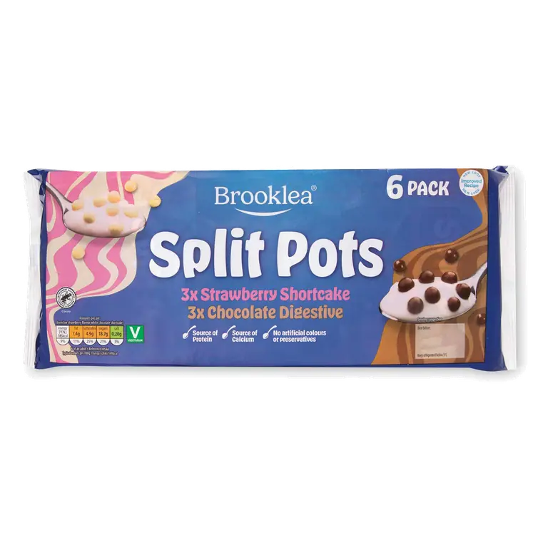 Vanilla And Strawberry Yogurt With Biscuit Pieces Split Pots 6 pack