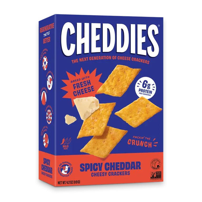 Spicy Cheddar Baked Cheesy Crackers Box