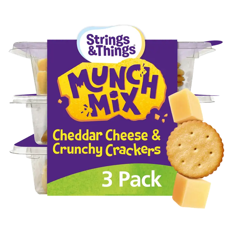 Strings & Things Munch Mix Cheddar Cheese & Crunchy Crackers 90g (3 x 30g)