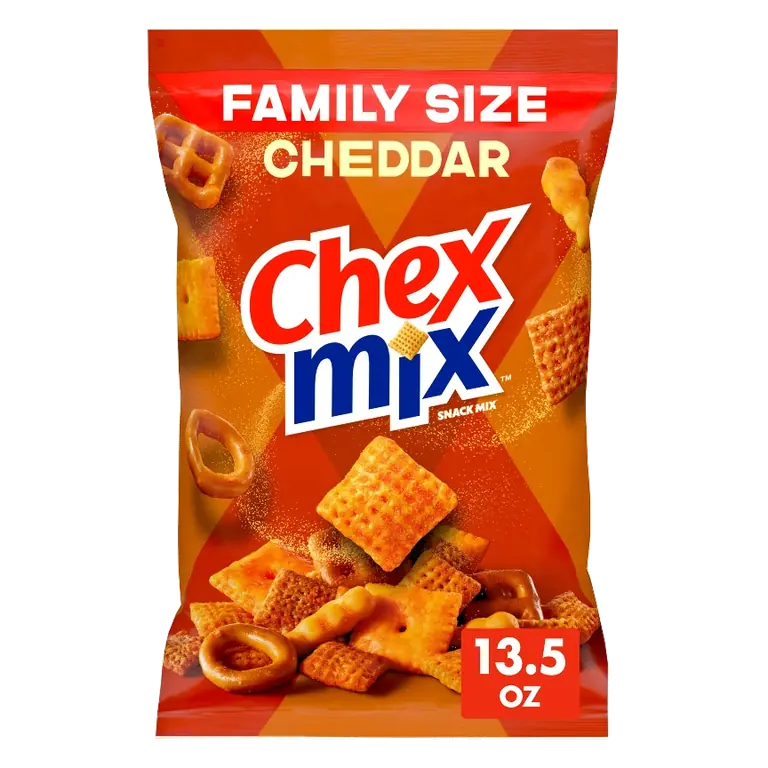 Cheddar Family Size Snack Mix