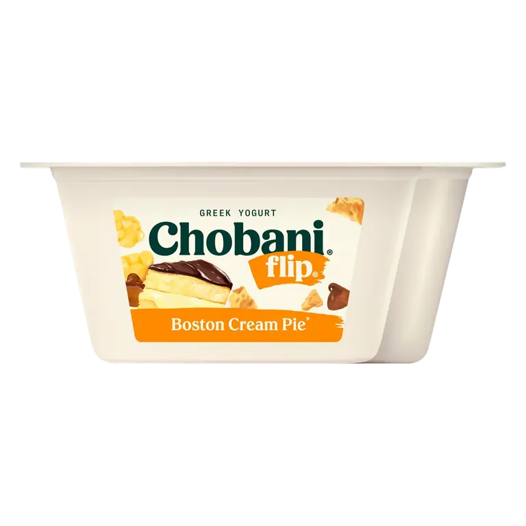 Boston Cream Pie Vanilla Low-Fat Greek Yogurt with Yellow Cake Crunch, Custard Clusters & Chocolate Chips
