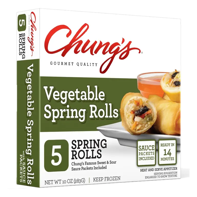 Vegetable Spring Rolls with Sauce