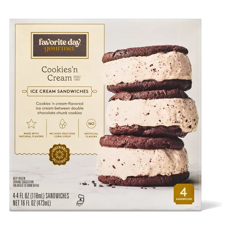 Cookies & Cream Ice Cream Sandwiches - 16oz/4ct - Favorite Day™