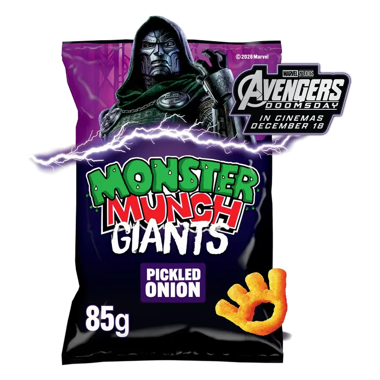 Walkers Monster Munch Giants Pickled Onion Sharing Snacks Crisps 85g