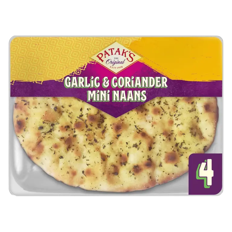 Authentic & Flame Baked Garlic & Coriander Mini Naan Breads 4 pack