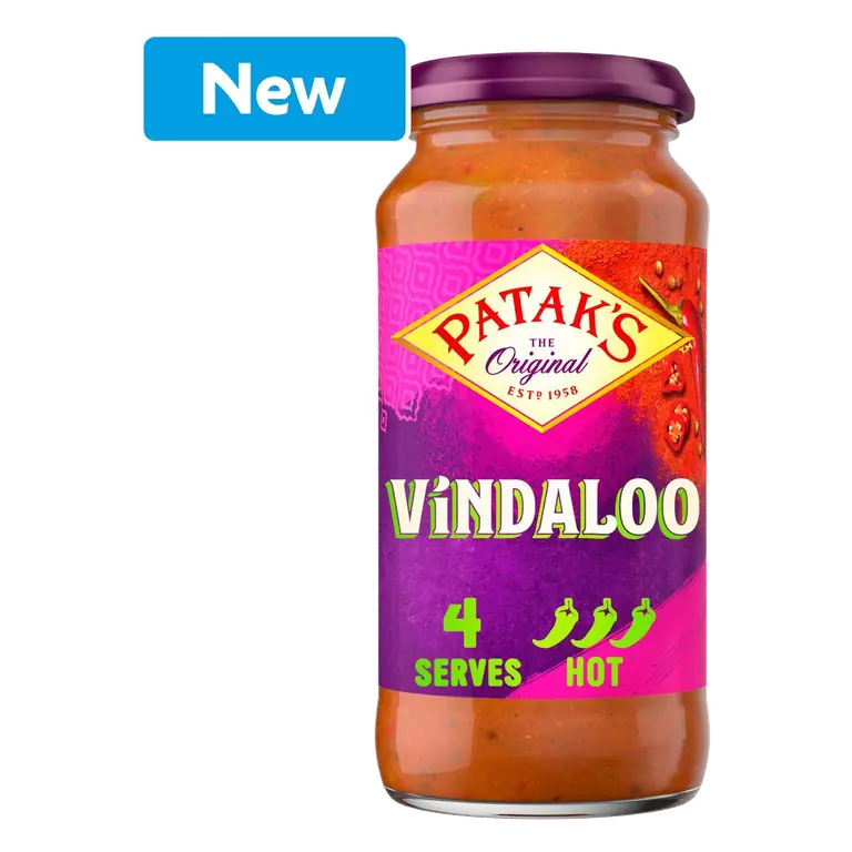 s Vindaloo Indian Cooking Curry Sauce 450g