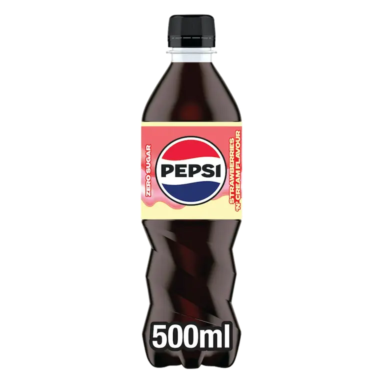 Treats Strawberries N Cream Flavour Bottle 500ml