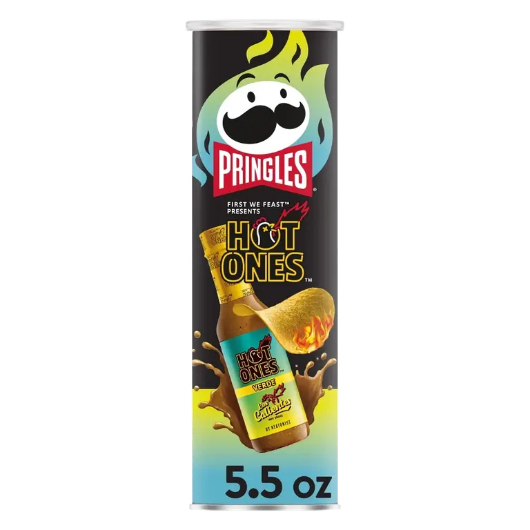 Pringles Hot Ones Verde Potato Crisps Chips, 5.5oz