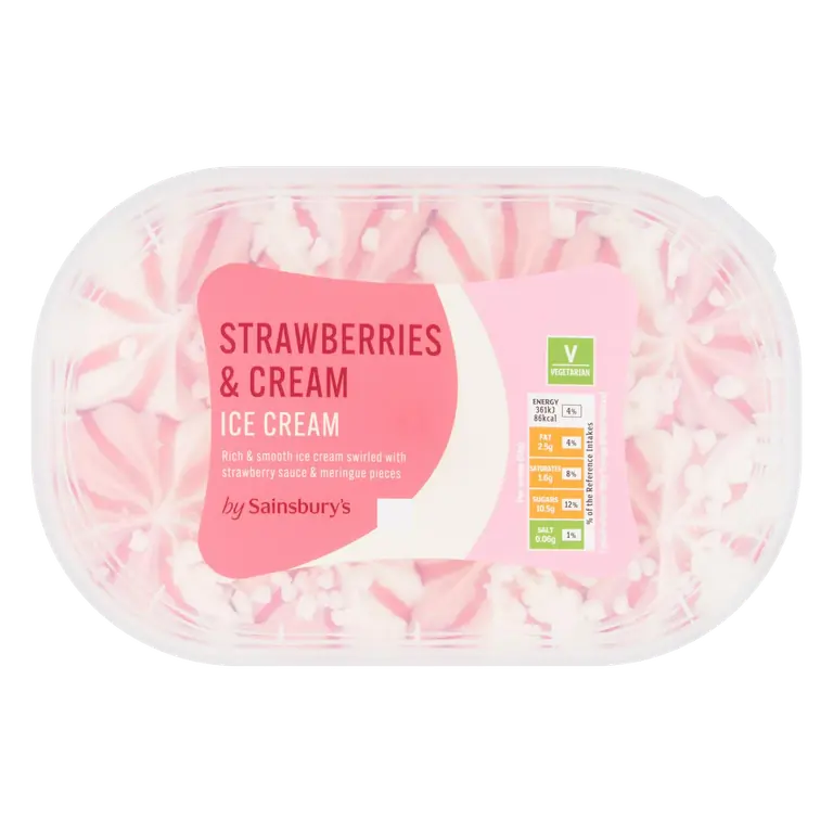 Strawberry & Cream Ice Cream 900ml