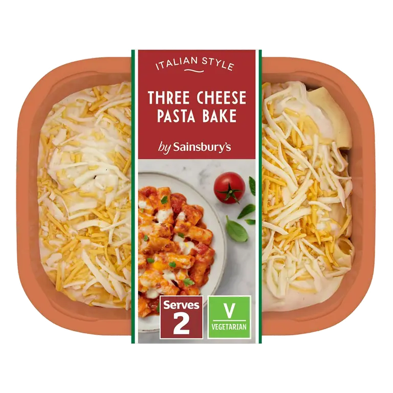 Three Cheese Pasta Bake Ready Meal For 2 750g