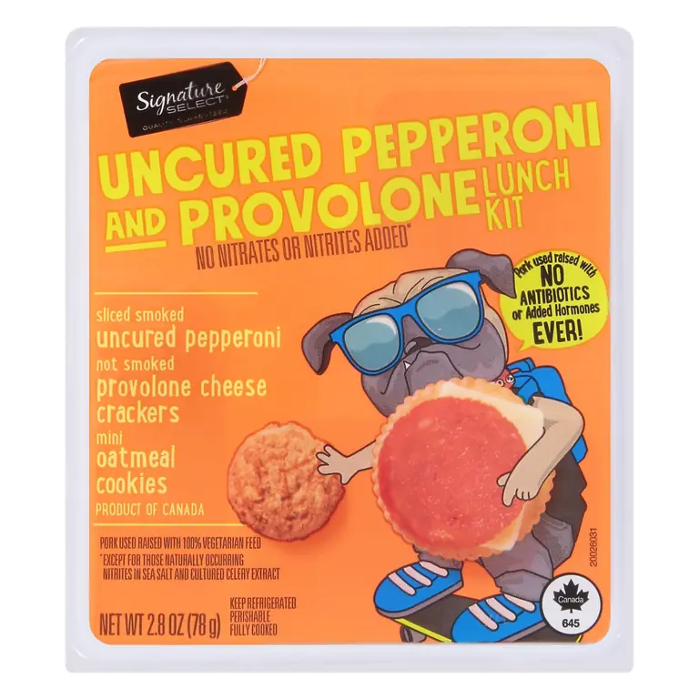 Uncured Pepperoni and Provolone Cheese Lunch Kit Crackers Mini Oat Meal Cookies