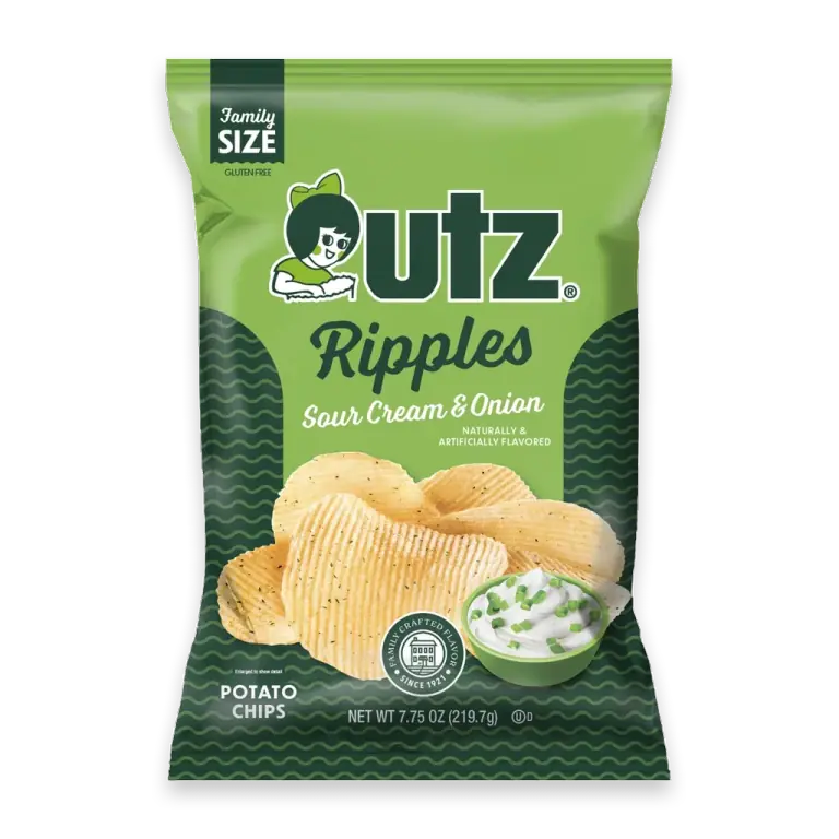 , Sour Cream & Onion, Potato Chips, 7.75 oz Family Size Bag